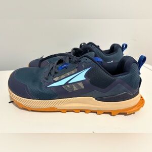 Sold ❌❌❌Altra lone peak 7 10.5US trail running shoes great condition men’s